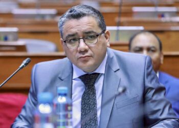 Santiváñez salió del país: movimiento migratorio confirma viaje del exministro del Interior a EE. UU.