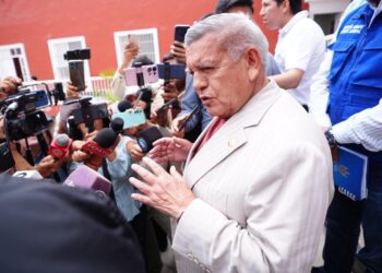 César Acuña: «APP no es responsable de contrataciones en Congreso»