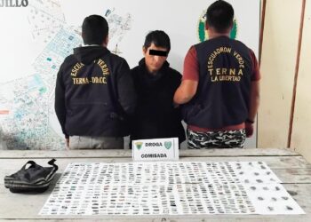Trujillo: Con 500 ketes de PBC y 20 pacos de marihuana cae alias ‘El Negro’