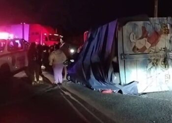 Trujillo: Accidente de tránsito en la vía a la sierra liberteña deja varios heridos y posibles víctimas mortales