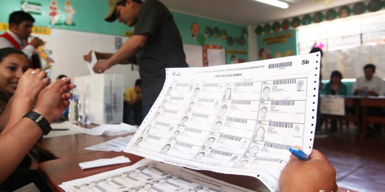 Perú: exhortan a frenar la polarización y respetar el proceso electoral