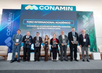 Sin acuerdos políticos, la confianza empresarial récord no se traducirá en inversión ni empleo, advierten especialistas