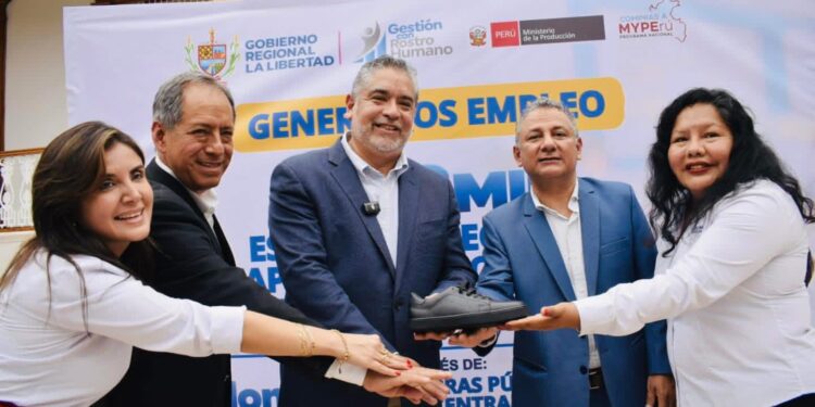 Más de 28 mil escolares de La Libertad recibirán zapatillas con inversión de S/3 millones